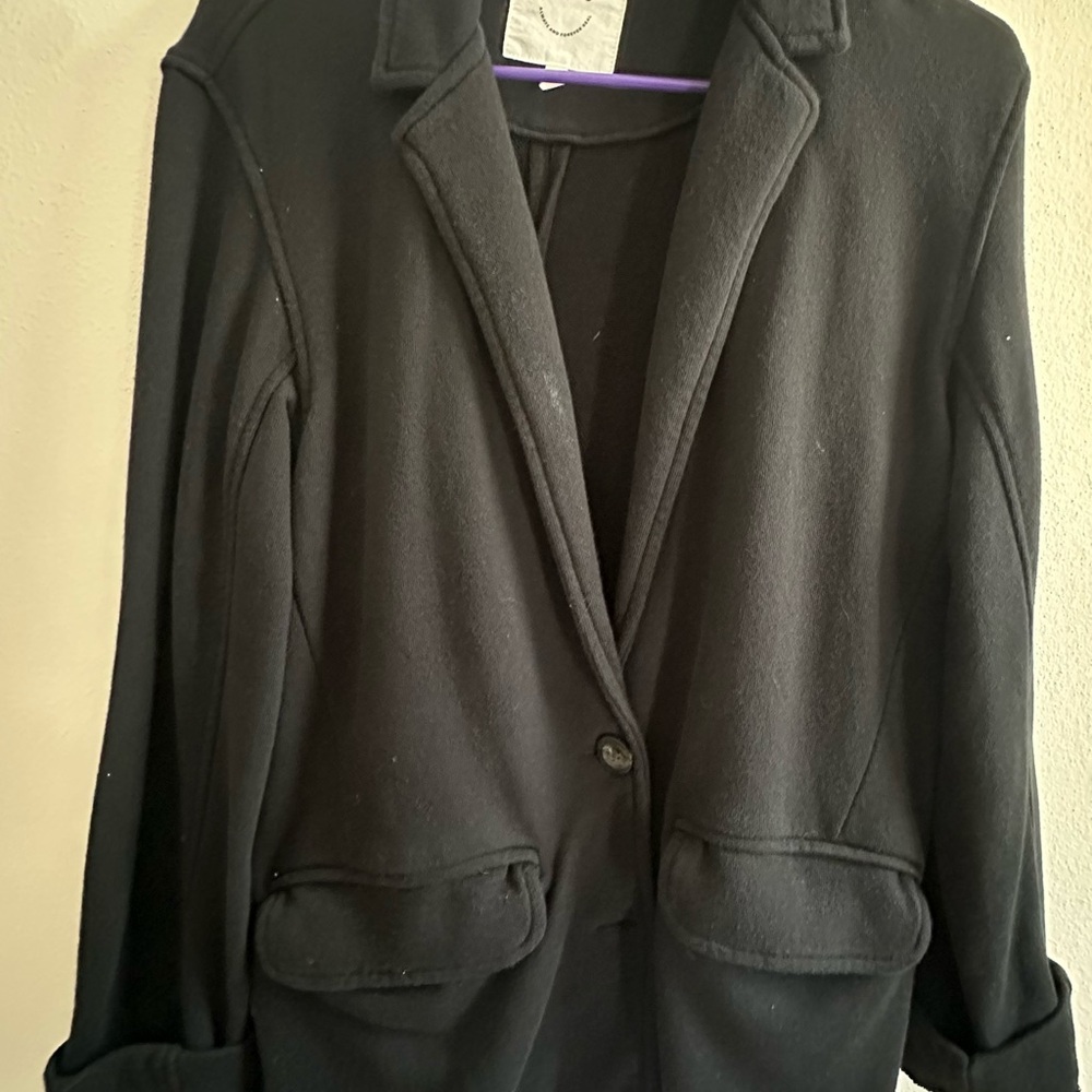 Chic Black Blazer
